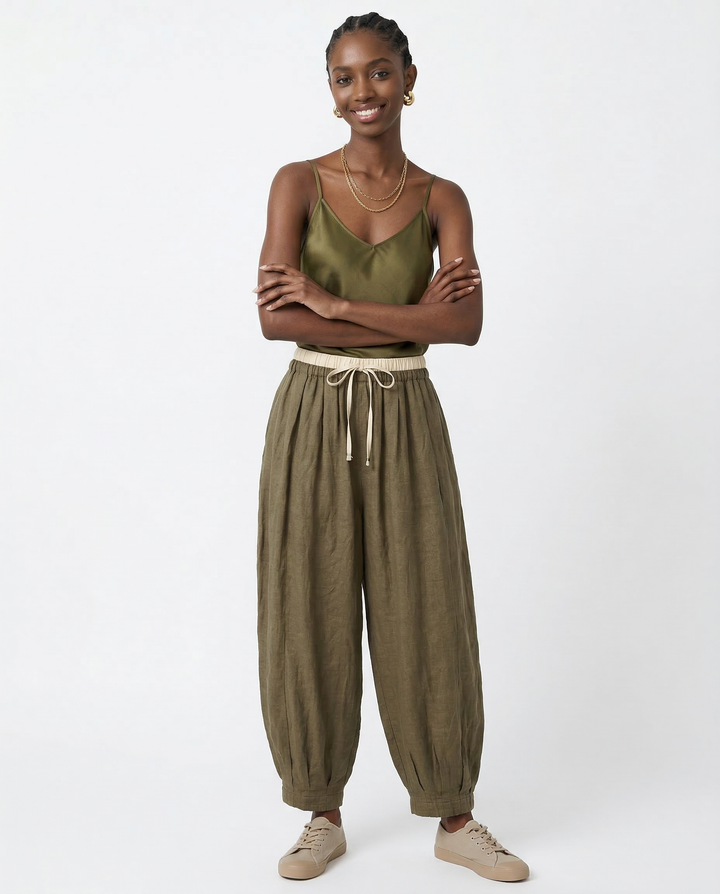Olivia Bennet | Linen Trousers for Women in Natural Fit, Beige