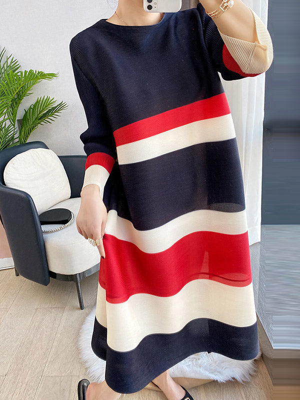 Olivia Bennet | A-Line Loose Pleated Striped Round-Neck Midi Dresses
