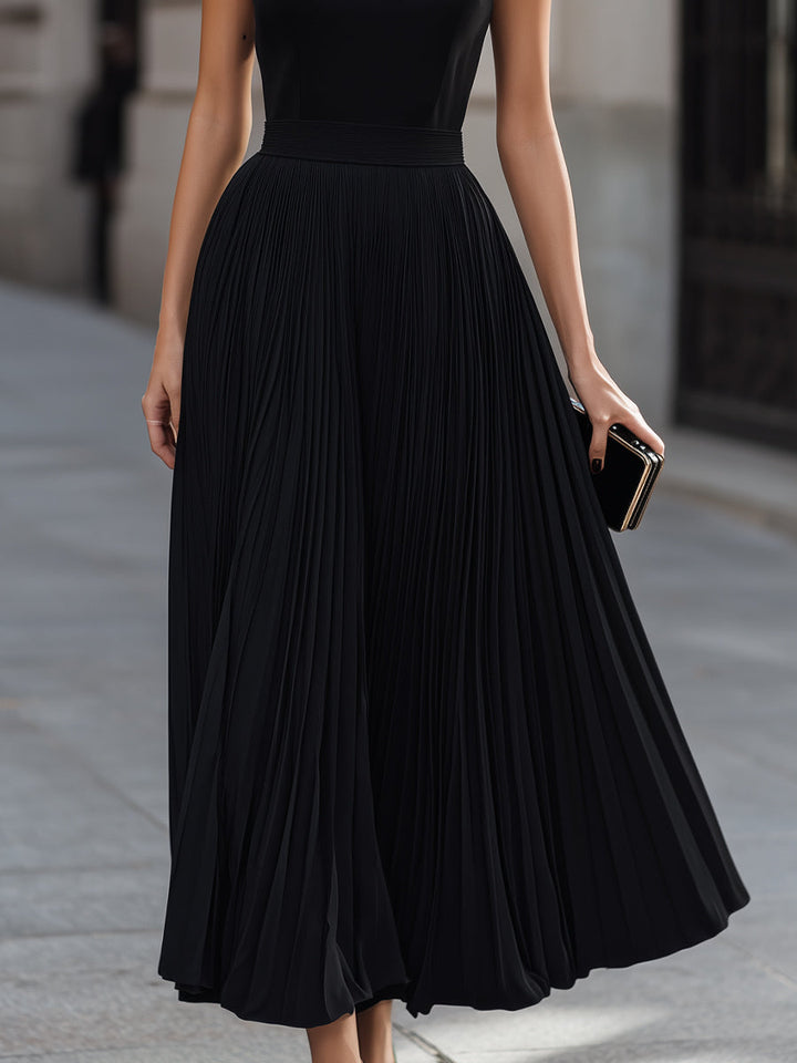 Olivia Bennet | Sleeveless Pleated Midi Dress