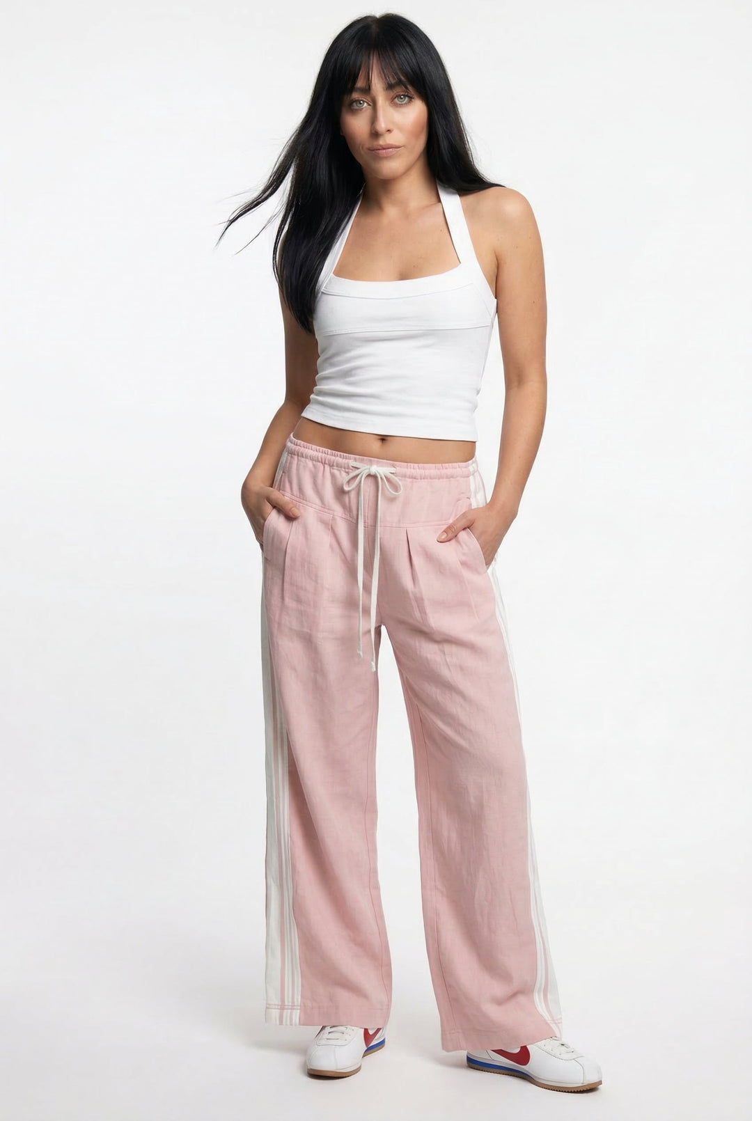 Olivia Bennet | Active Joggers for Women in Soft Fabric, Relaxed Fit, Black