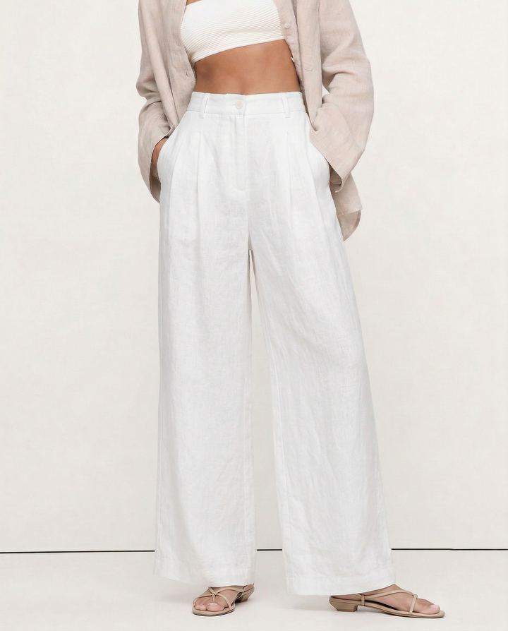 Olivia Bennet | Pleated Wide Leg Linen Pant