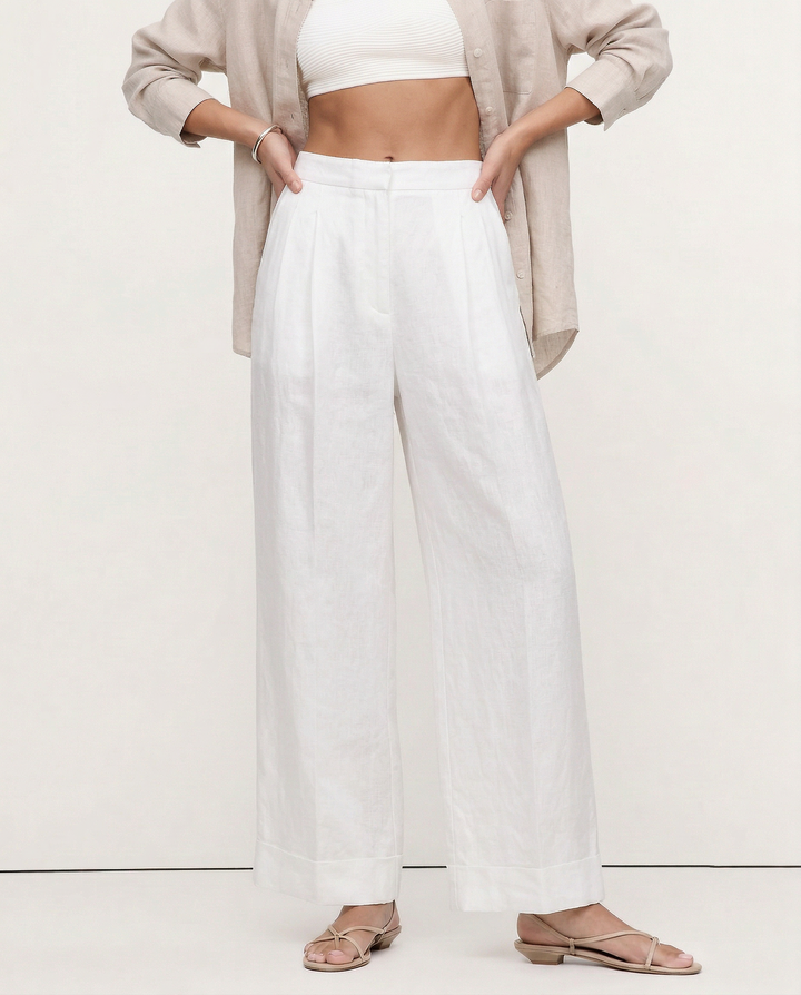 Olivia Bennet | Pleated Wide Leg Linen Pant