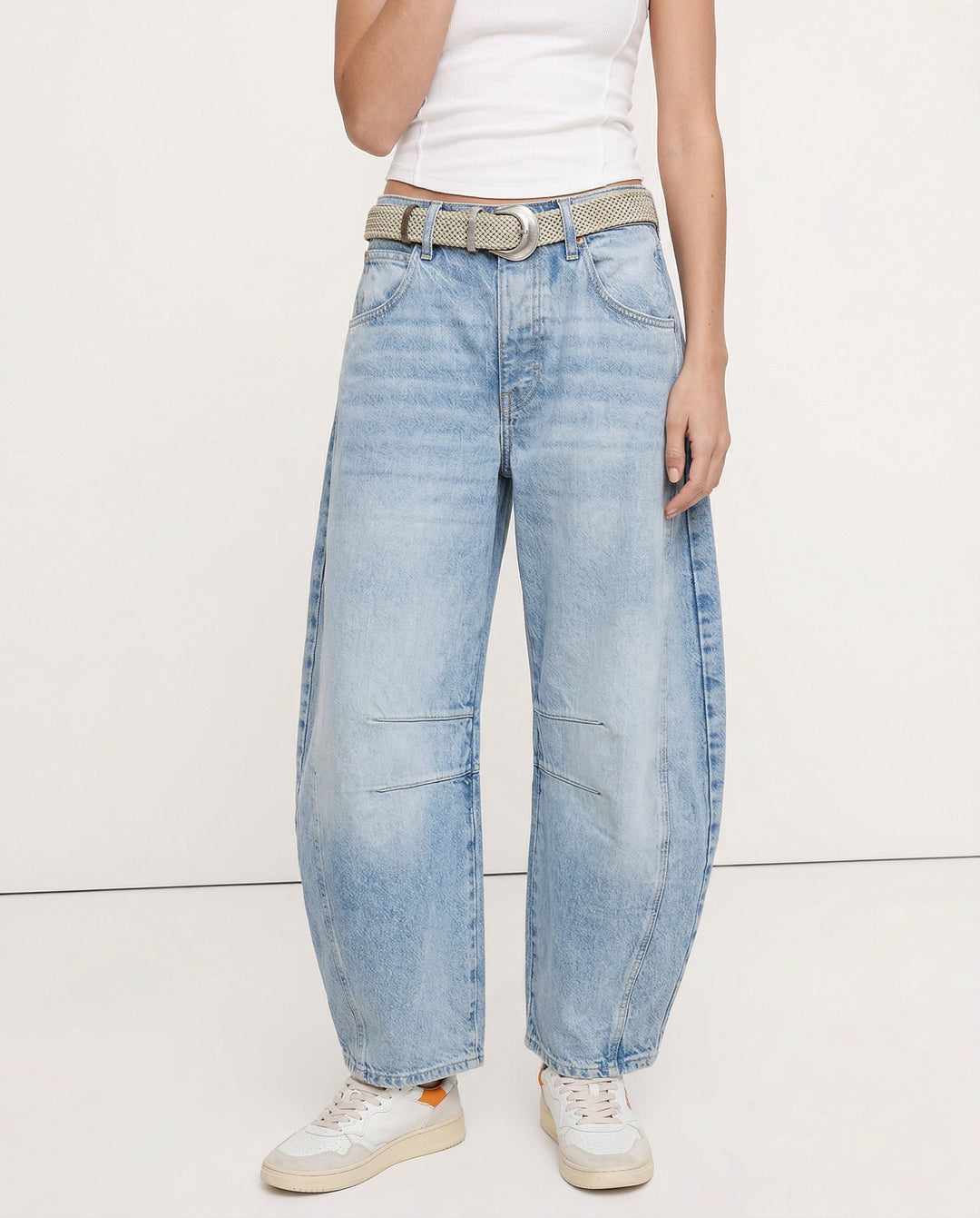 Olivia Bennet | Barrel-Leg Denim Jeans for Women