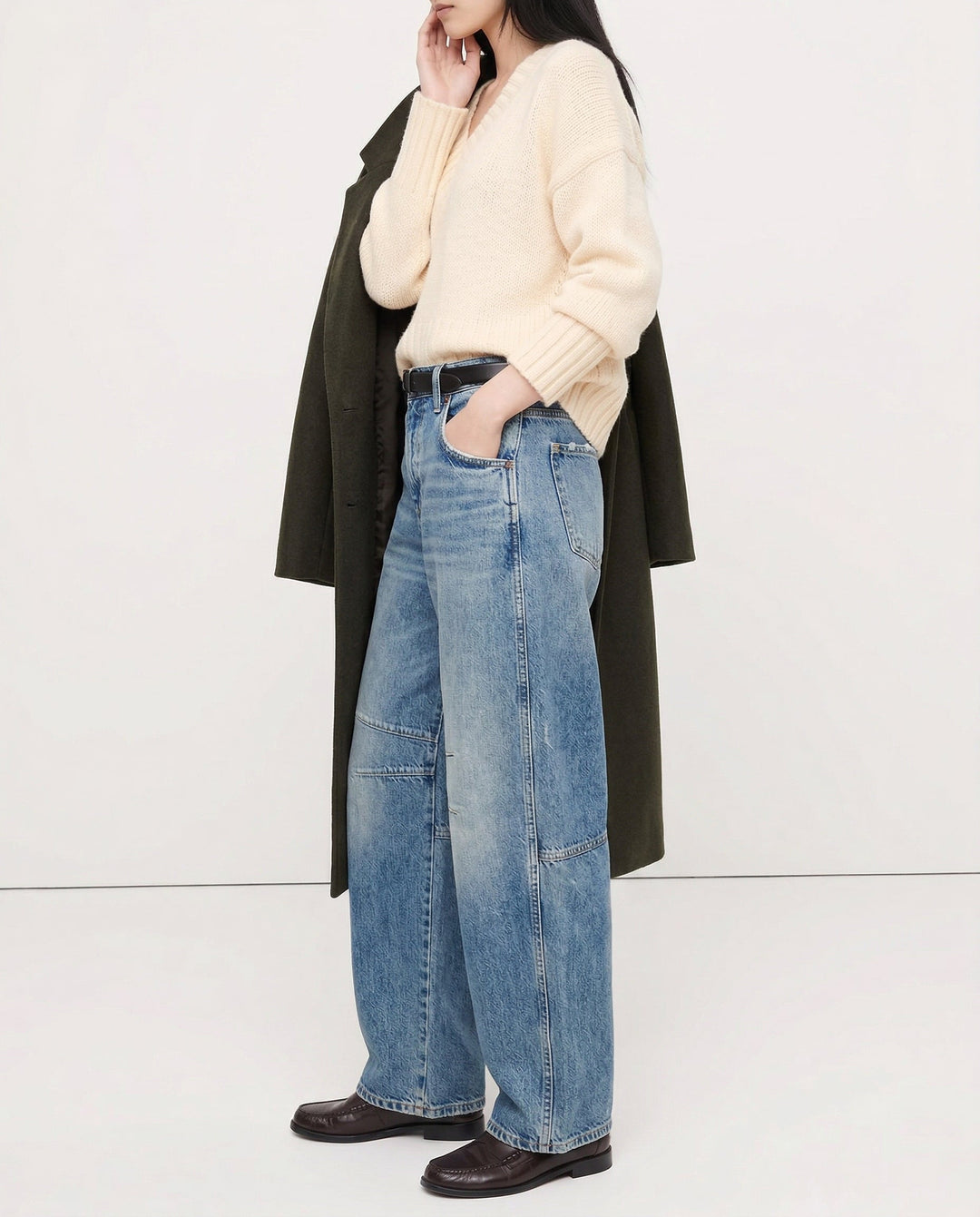 Olivia Bennet | Barrel-Leg Denim Jeans for Women