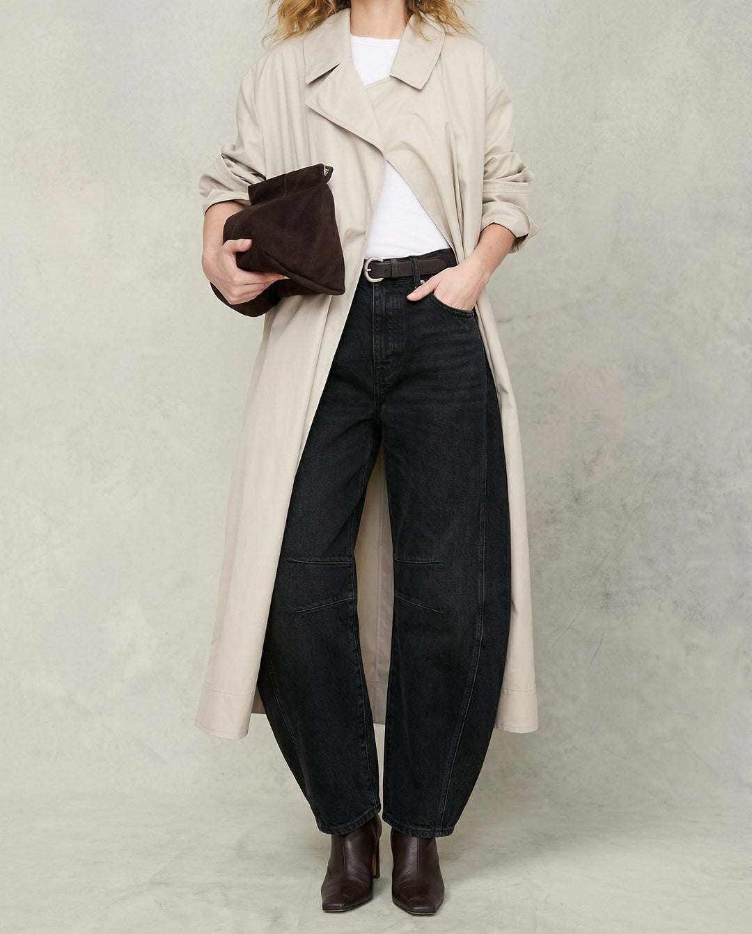Olivia Bennet | Barrel-Leg Denim Jeans for Women