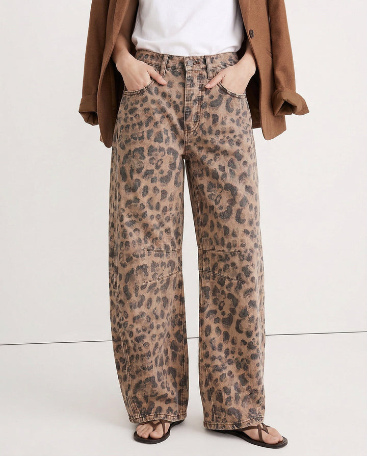 Olivia Bennet | Barrel-Leg Denim Jeans for Women