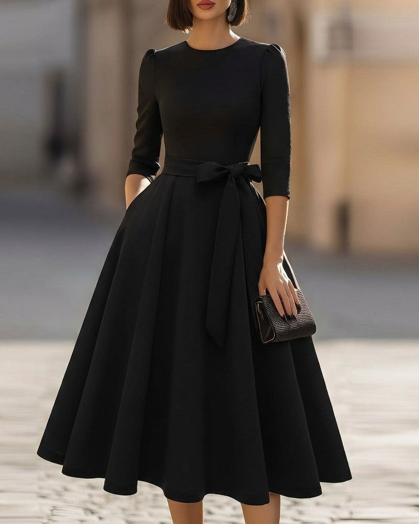 Olivia Bennet | Black Crew-Neck Midi Ribbed Cotton Dress