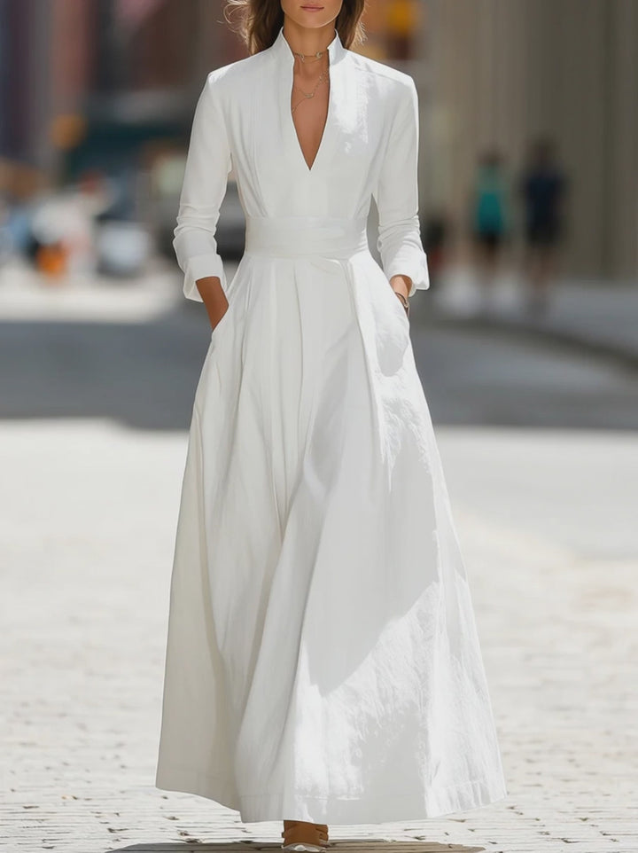 Olivia Bennet | White Longline Structured Maxi Dress