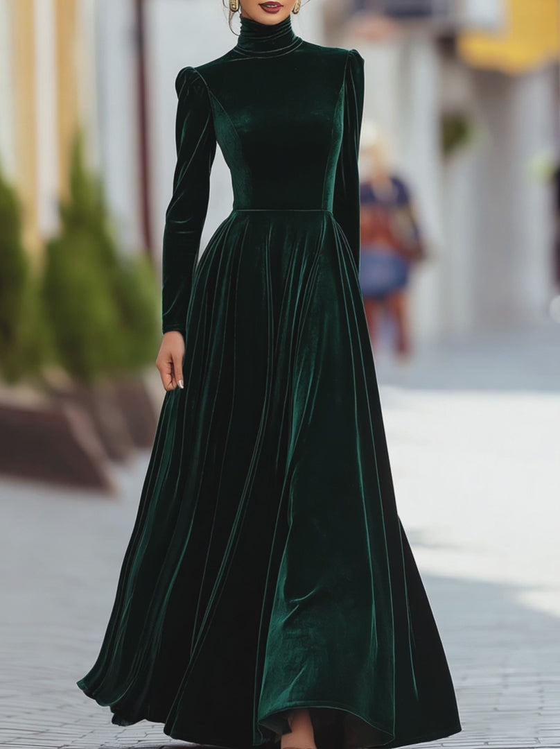 Olivia Bennet | Burgundy Velvet Long-Sleeve Gown