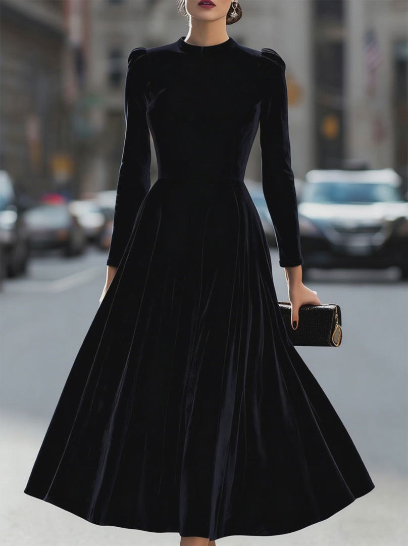 Olivia Bennet | Luxurious Velvet Long-Sleeve Midi Dress