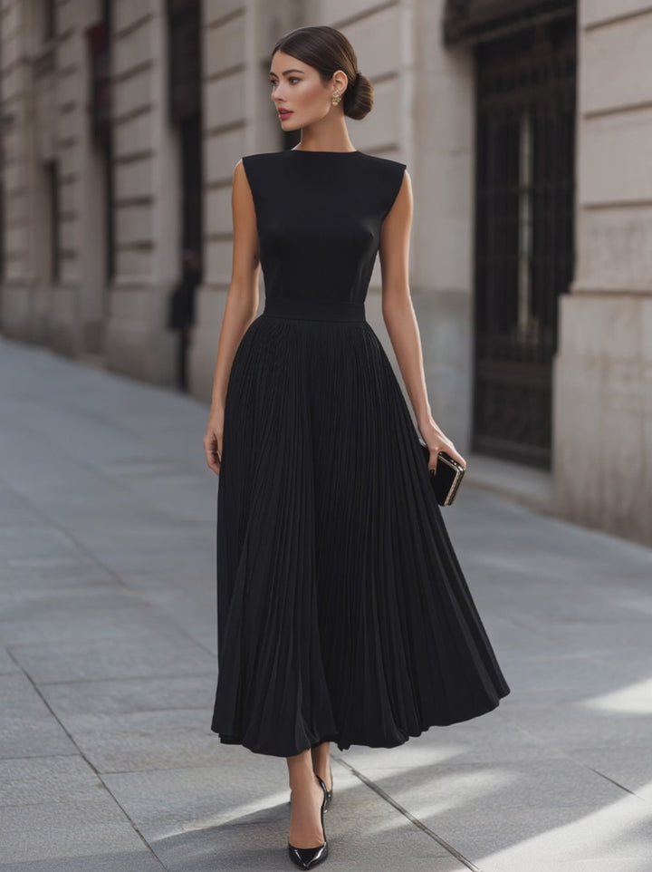 Olivia Bennet | Sleeveless Pleated Midi Dress